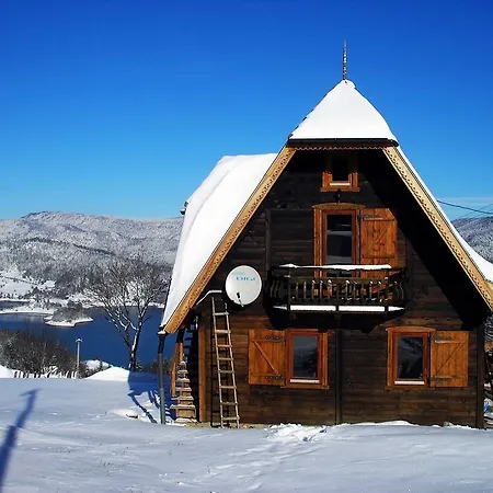 Konaci Zaovljanska Jezera *