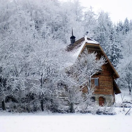 Konaci Zaovljanska Jezera *