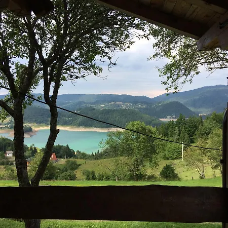 Konaci Zaovljanska Jezera *