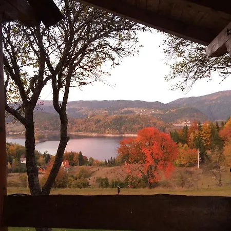 Konaci Zaovljanska Jezera