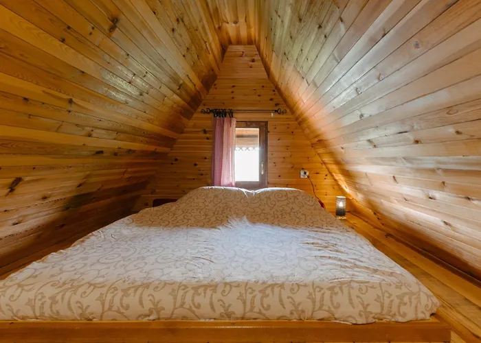 Konaci Zaovljanska Jezera * Zaovine