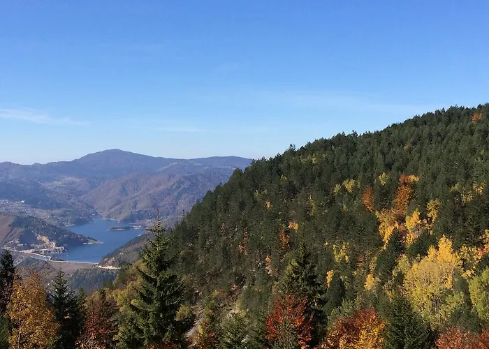 Konaci Zaovljanska Jezera