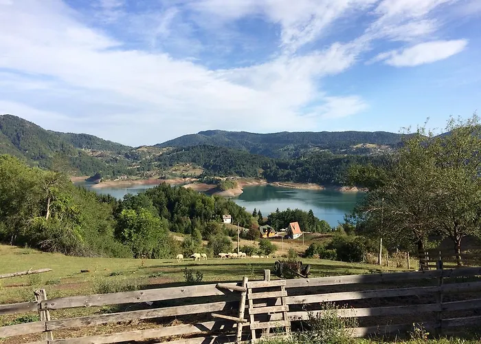 Konaci Zaovljanska Jezera Zaovine